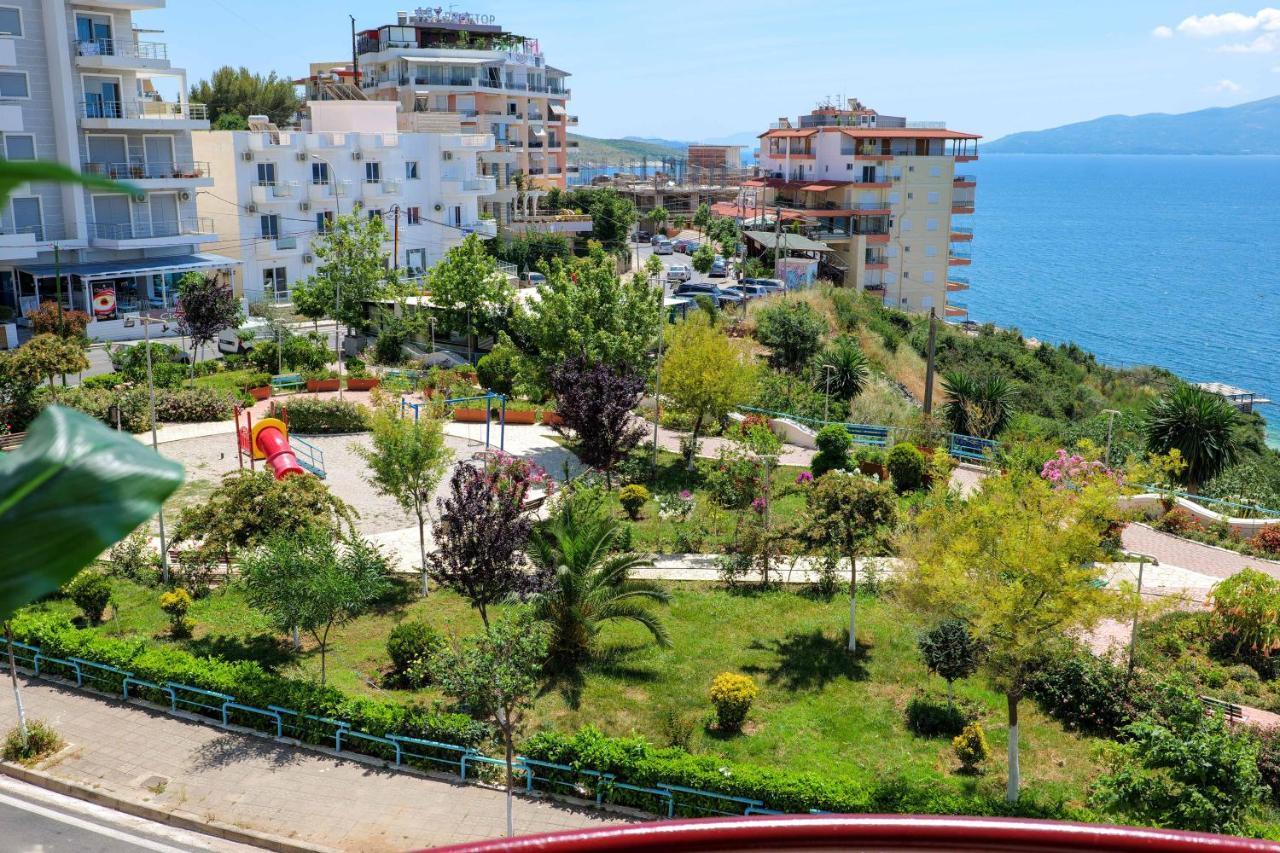 Sunny Apts Sarandë エクステリア 写真