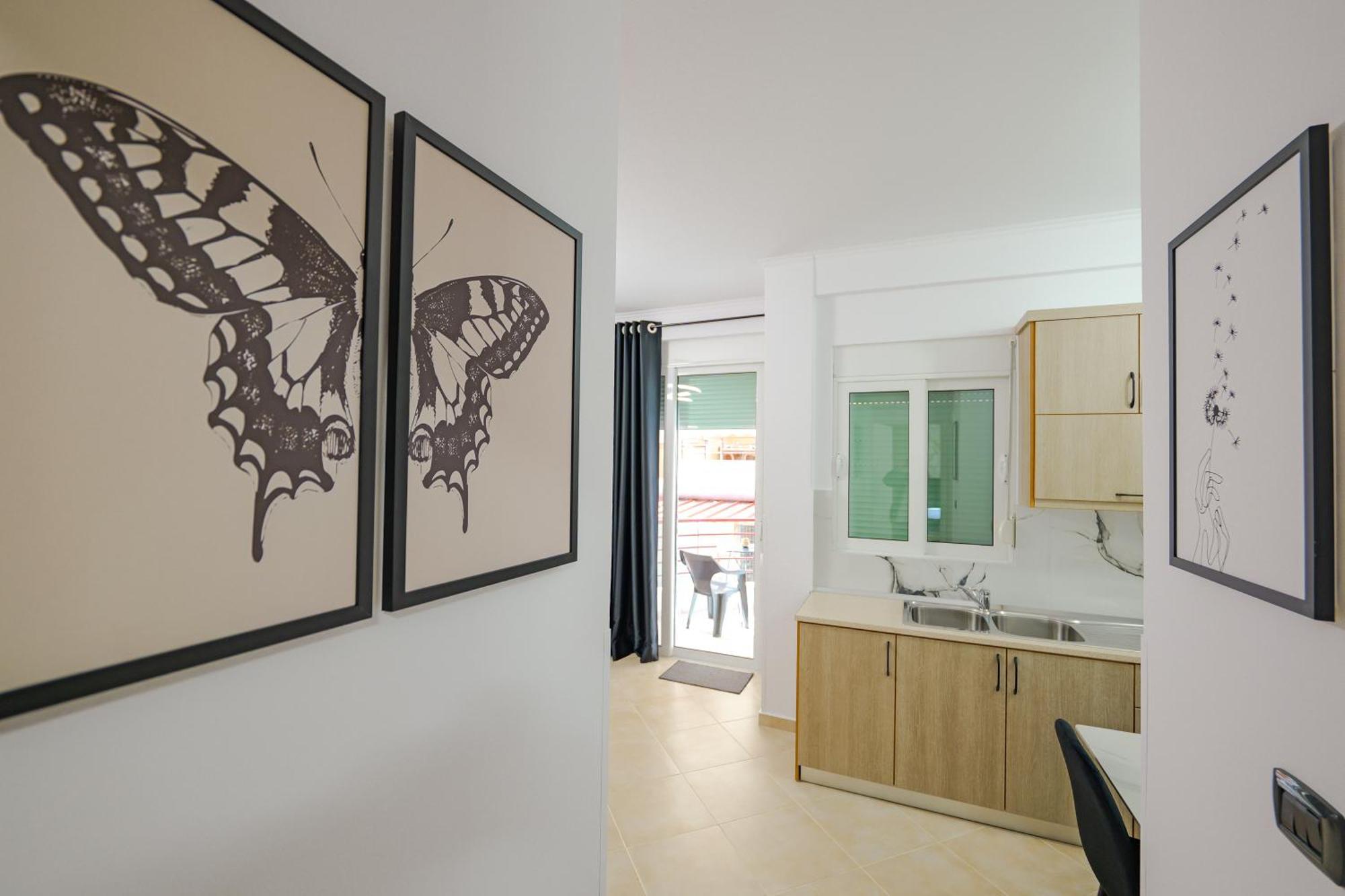 Sunny Apts Sarandë エクステリア 写真