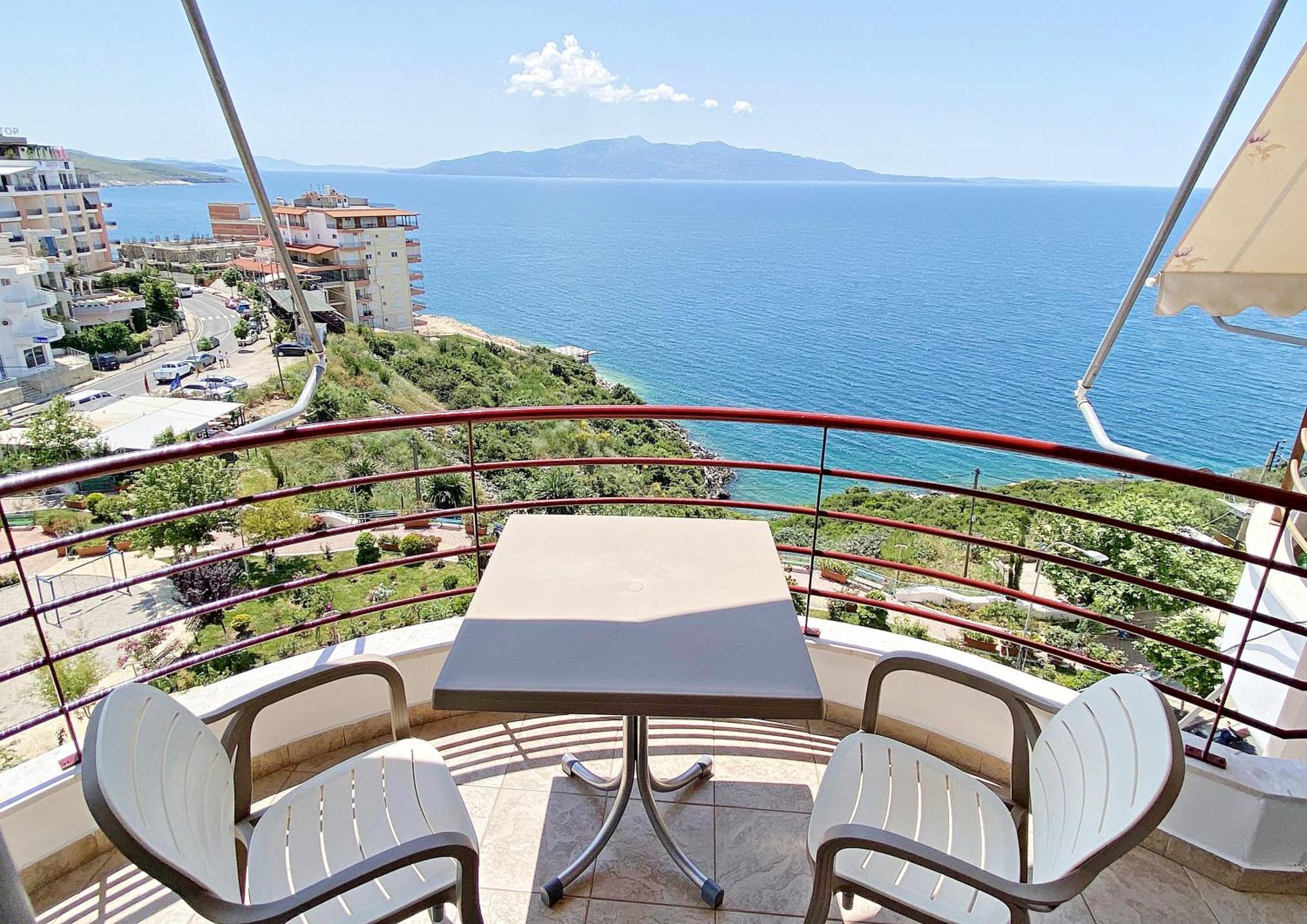 Sunny Apts Sarandë エクステリア 写真