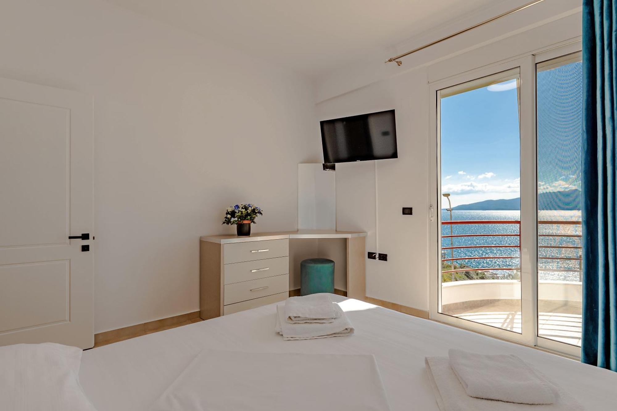 Sunny Apts Sarandë エクステリア 写真