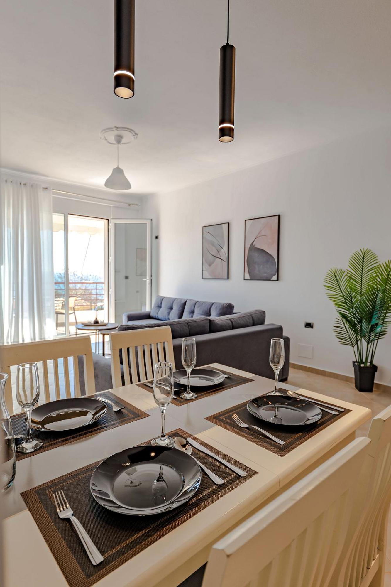 Sunny Apts Sarandë エクステリア 写真